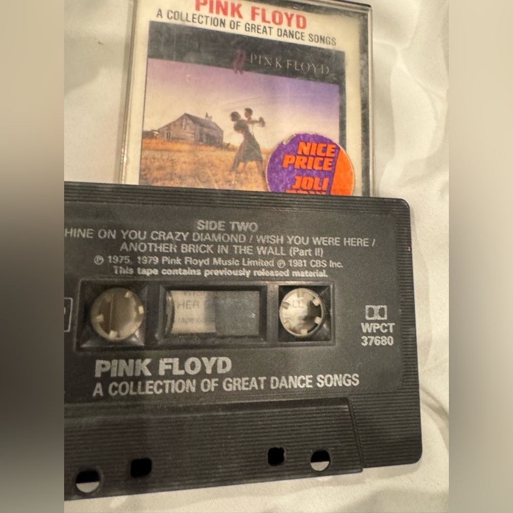 Lot of (3) Vintage Pink Floyd Cassette Tapes - Picture 6 of 6